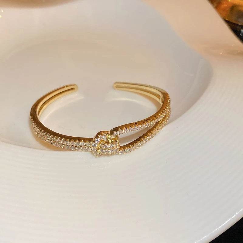 Golden Zircon Knot Bracelet