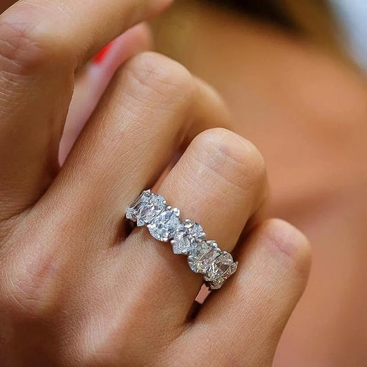 Luxury Pear Zircon Ring