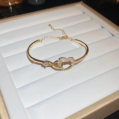 Golden Zircon Knot Bracelet