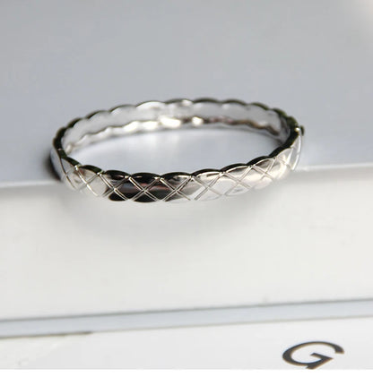 Golden Zircon Knot Bracelet