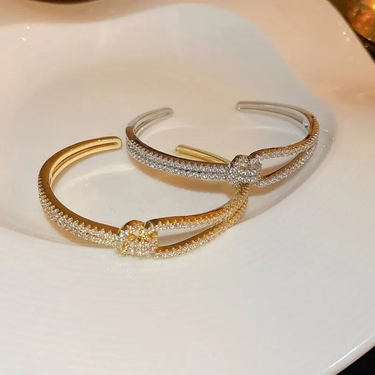 Golden Zircon Knot Bracelet
